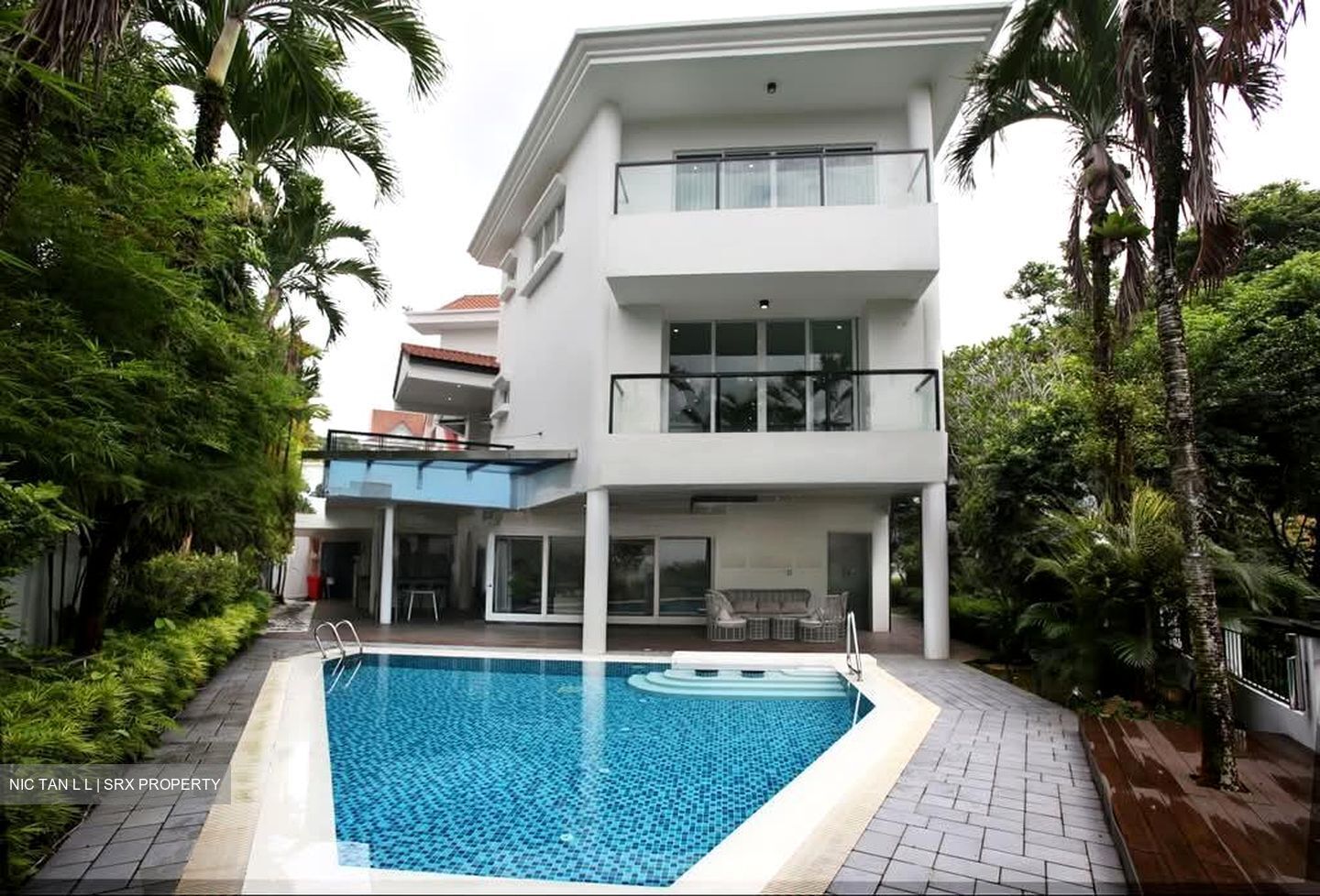 Hillview Estate (D23), Semi-Detached #595840441